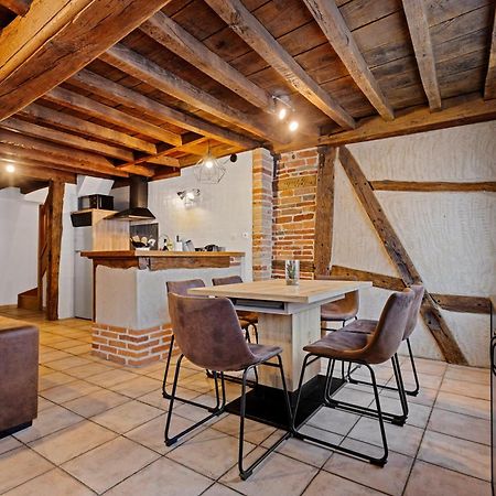 Montrevel-en-Bresse Les Chambres Tonics מראה חיצוני תמונה